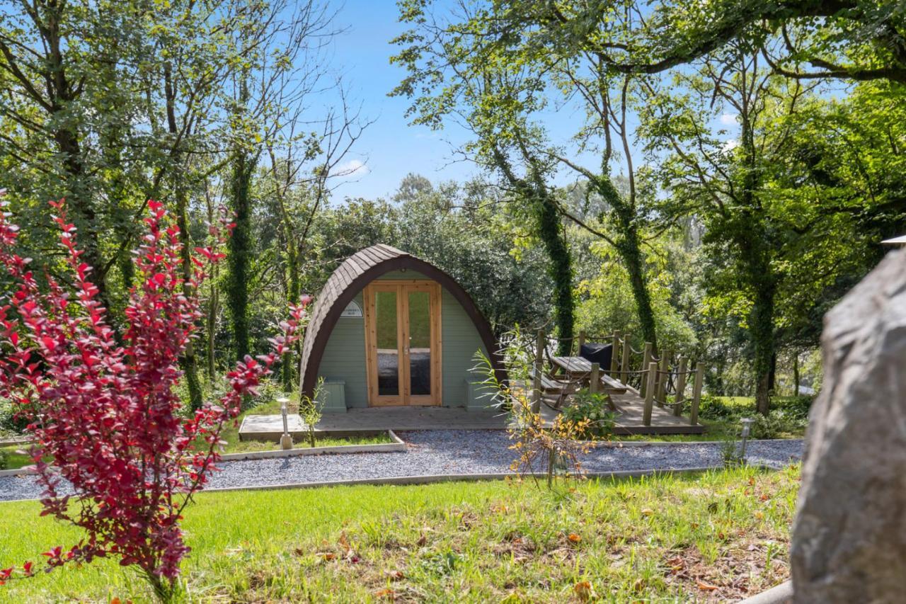 Pods At Broadway Villa Laugharne Kültér fotó